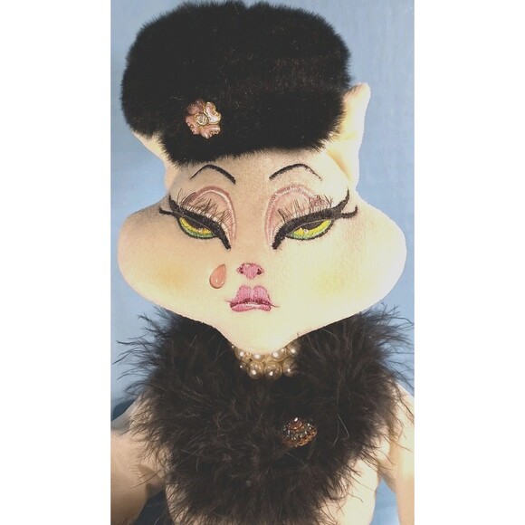 Alley Cats by Margaret Le Van SPOILED Kitty Cat 23ish" Bendable Stuffed Plush - Picture 8 of 16